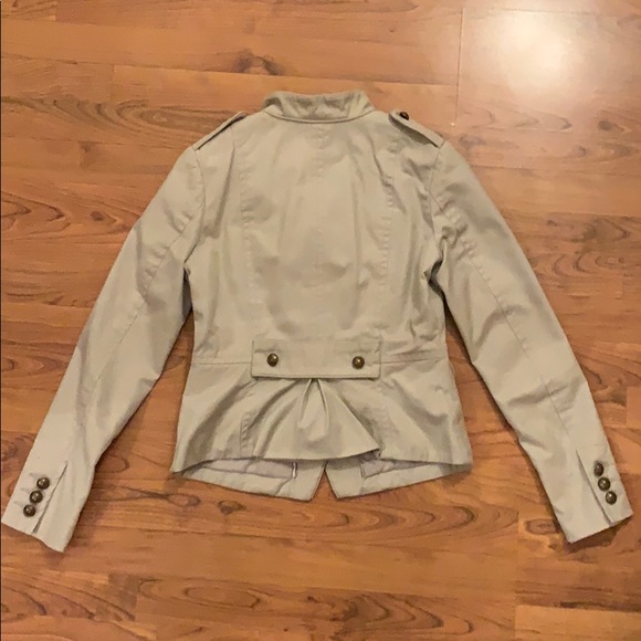 Jacket - Picture 2 of 4